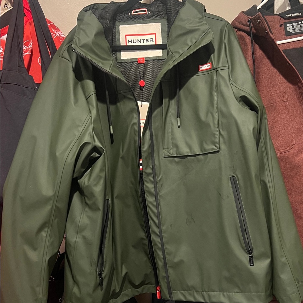 Hunter Men's Olive Raincoat